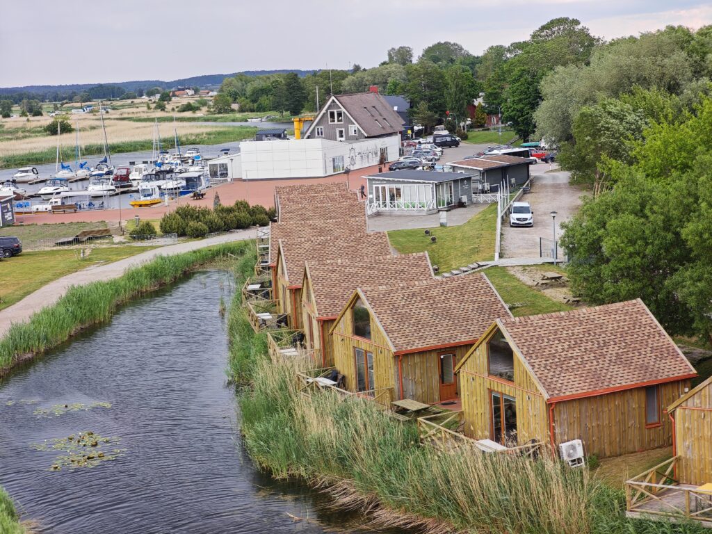 Dreverna mit seinem Yachthafen an der Kurischen Nehrung
