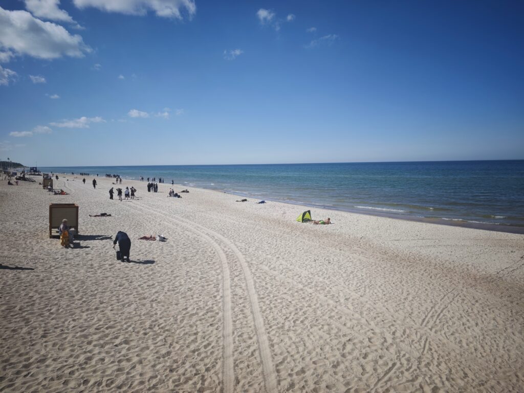 Kilometerlange weiße Strände an der Ostsee in Palanga